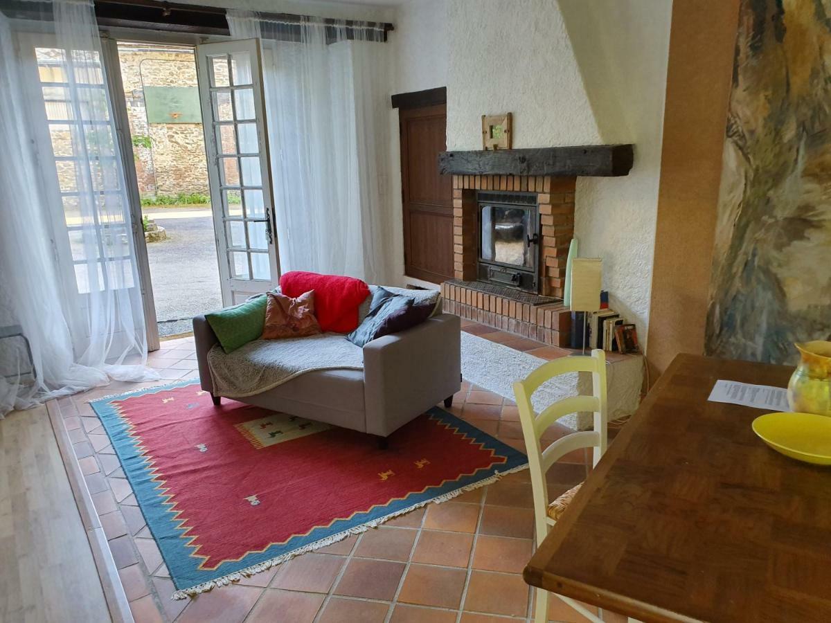 Готель Maison Lyre, Pompadour Arnac-Pompadour Екстер'єр фото